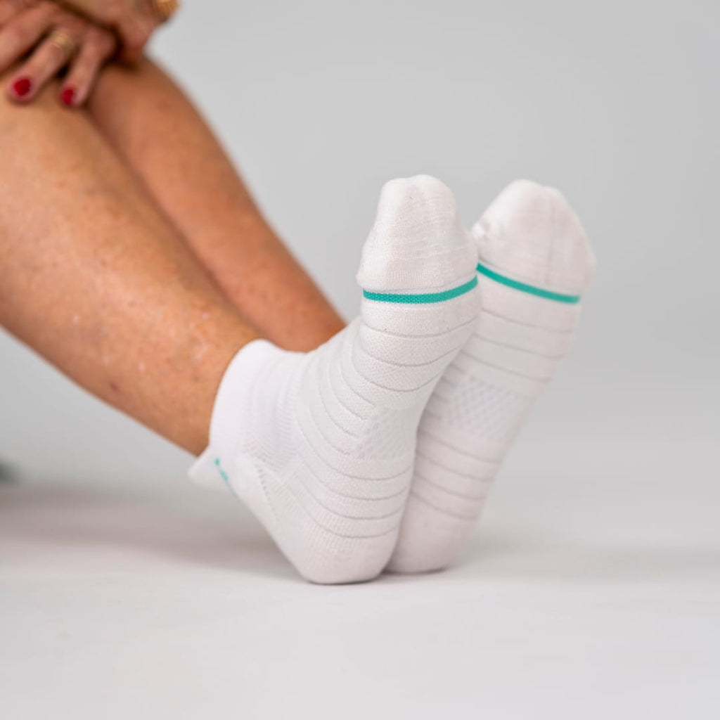 BALANCE+ Cushion Compression Low Socks - Softness That Moves