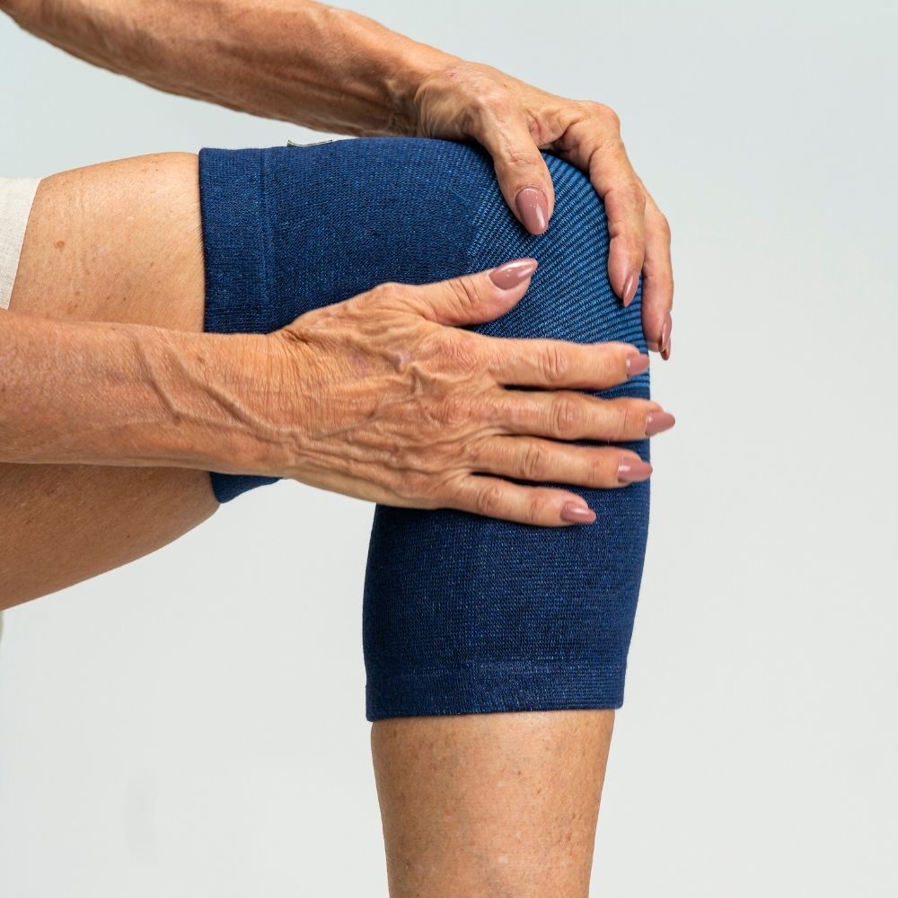 Premium Bamboo Knee Sleeve (Single) - Compression in Motion